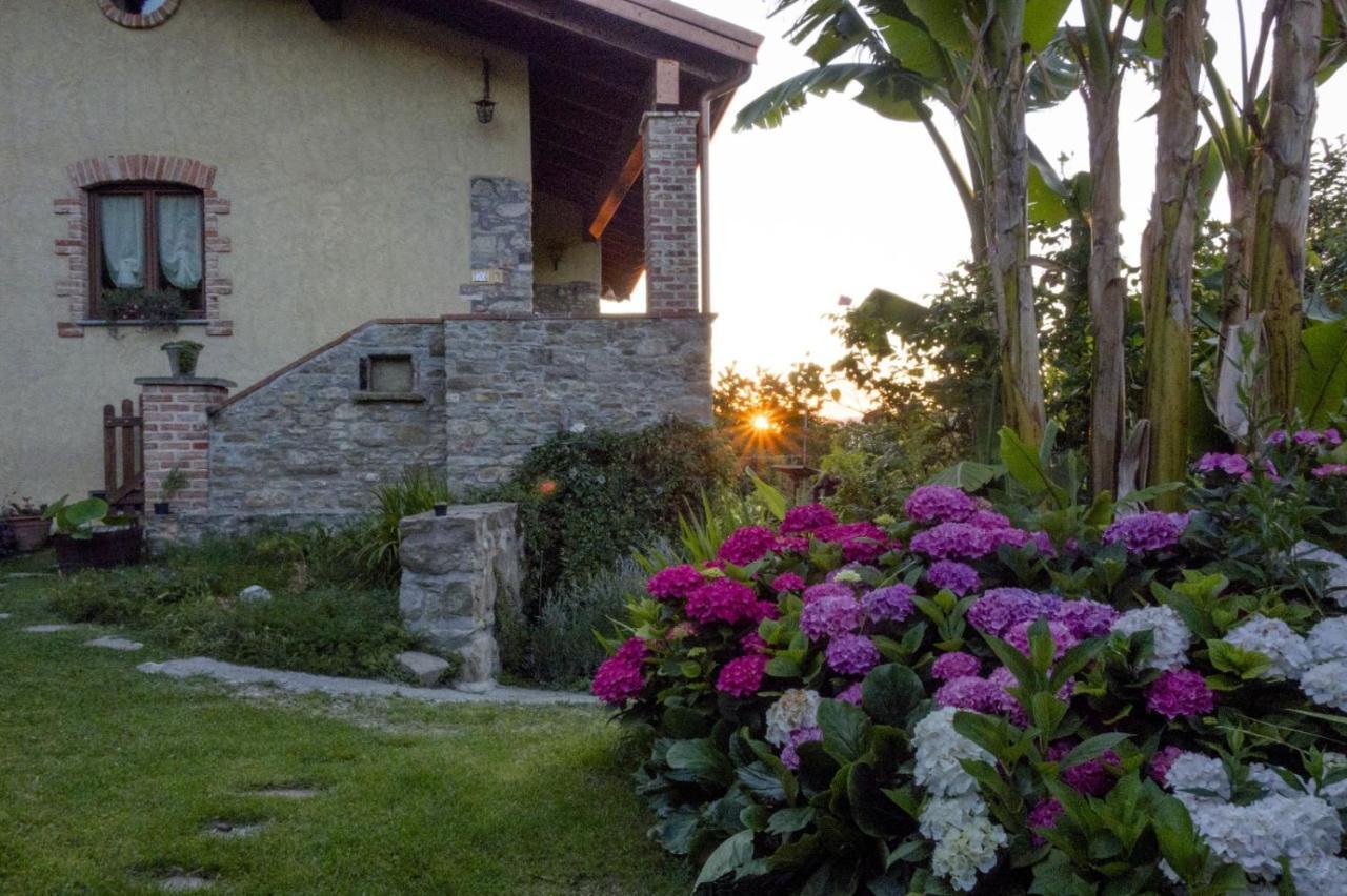 B&B La Casa Dei Cuori Millesimo Exterior photo